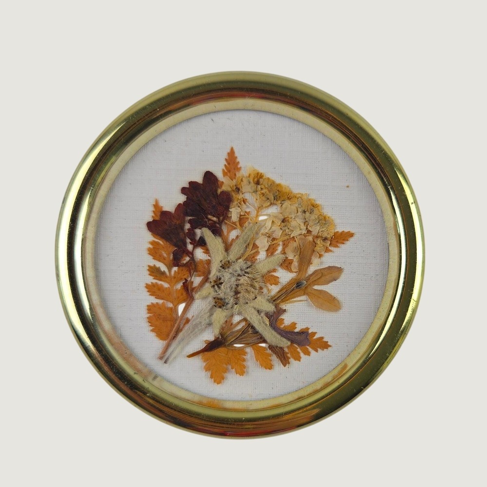 1970s Cottagecore Bucherer Switzerland Pressed Flower Edelweiss Music Box